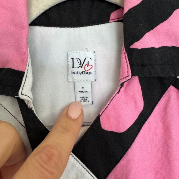 DVF x Baby GAP Faux Wrap Dress 2T - Picture 2 of 5